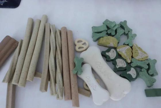 Το ανοξείδωτο 100KW Pet μασά τη γραμμή παραγωγής για τα δόντια των σκυλιών