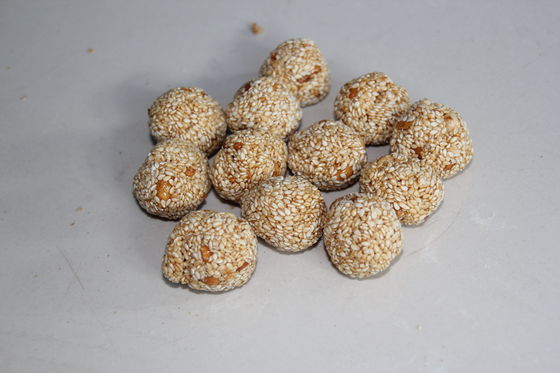 Φορμάροντας φραγμός φραγμών ενεργειακών δημητριακών που διαμορφώνει τα διαφορετικές μεγέθη και τις μορφές μηχανών