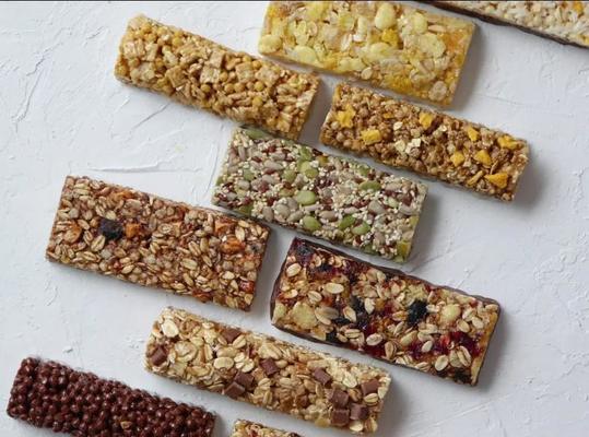 Συνεχής και αυτόματη μηχανή παρασκευής σιτηρών με σέσαμ, μηχανή φιστίκιας.